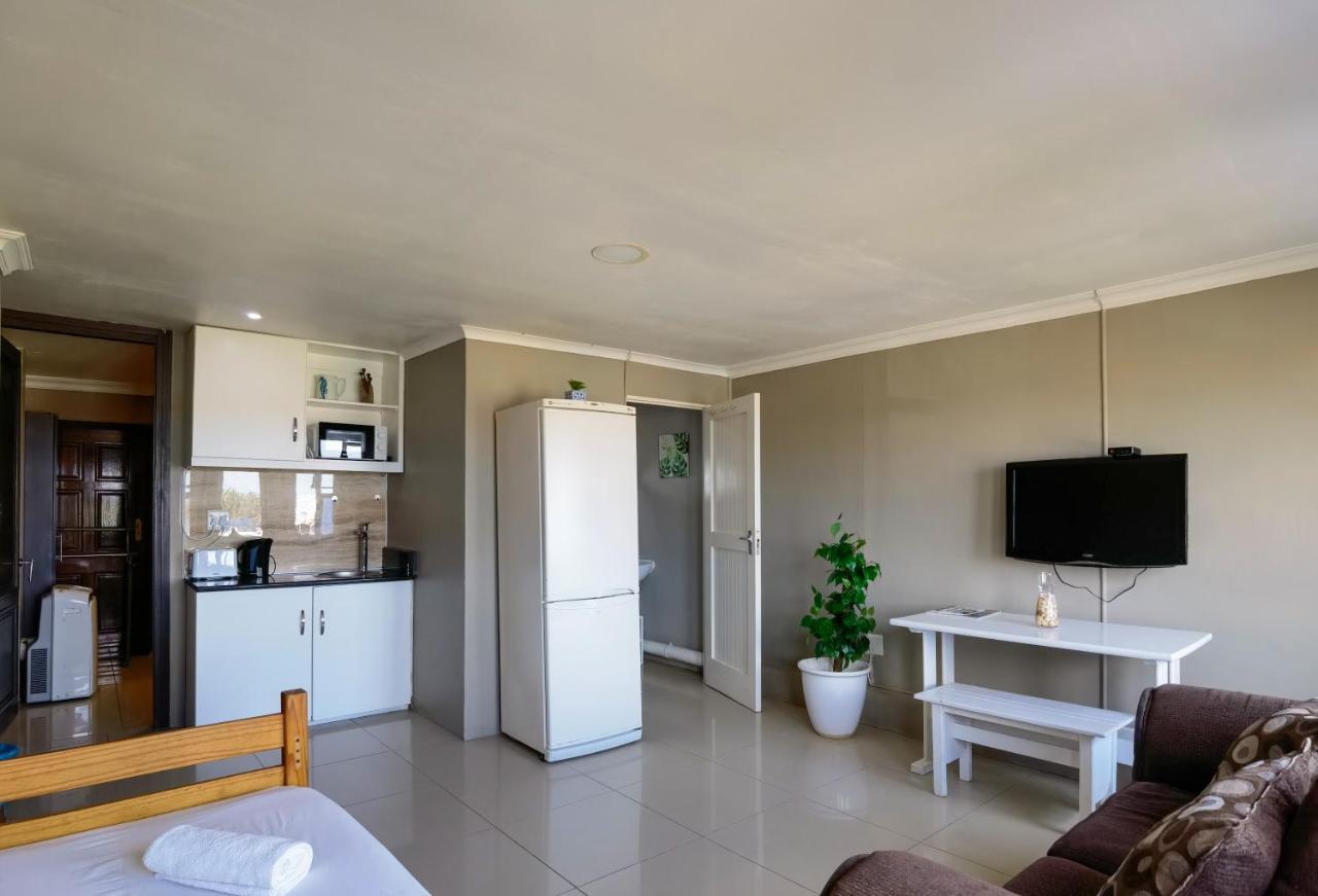 Ballito Backpackers Exterior photo
