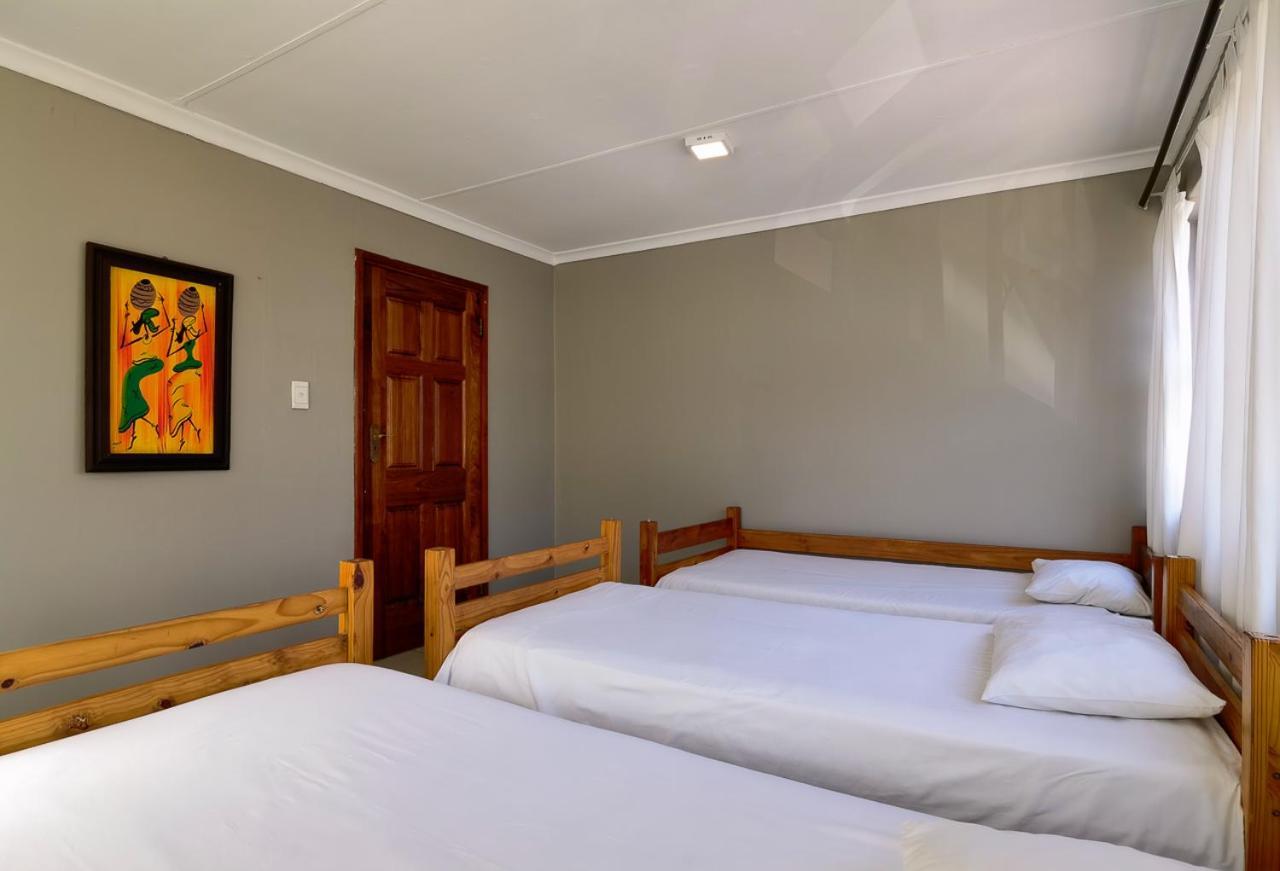 Ballito Backpackers Exterior photo