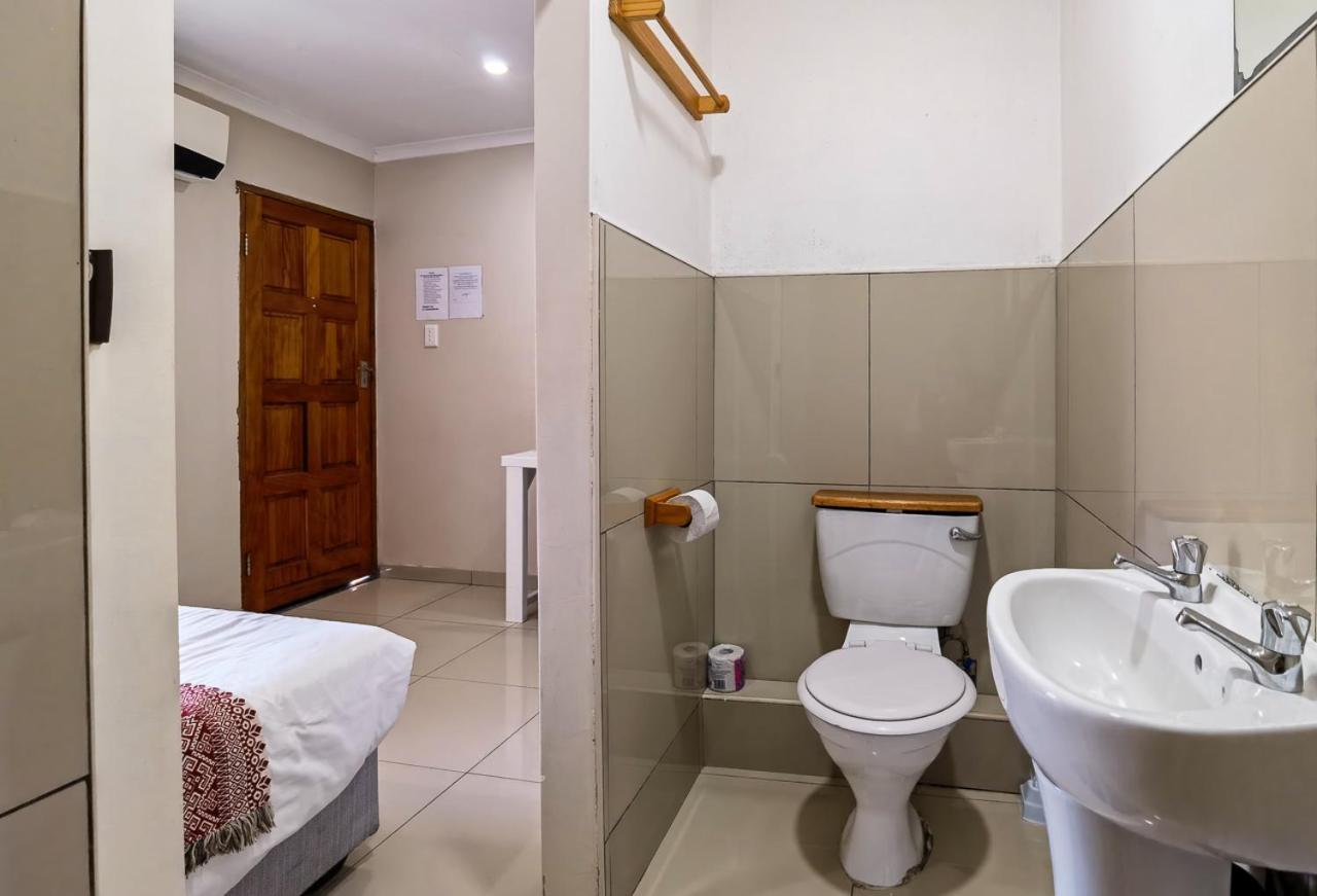 Ballito Backpackers Exterior photo