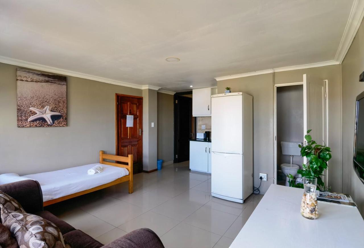 Ballito Backpackers Exterior photo